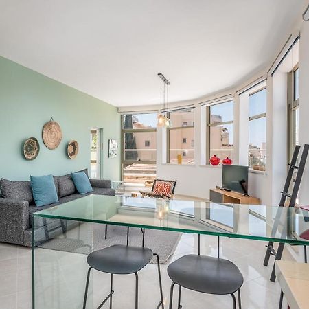 Superbe Apt Avec Terrasse Tres Proche De La Mer ! 텔아비브 외부 사진