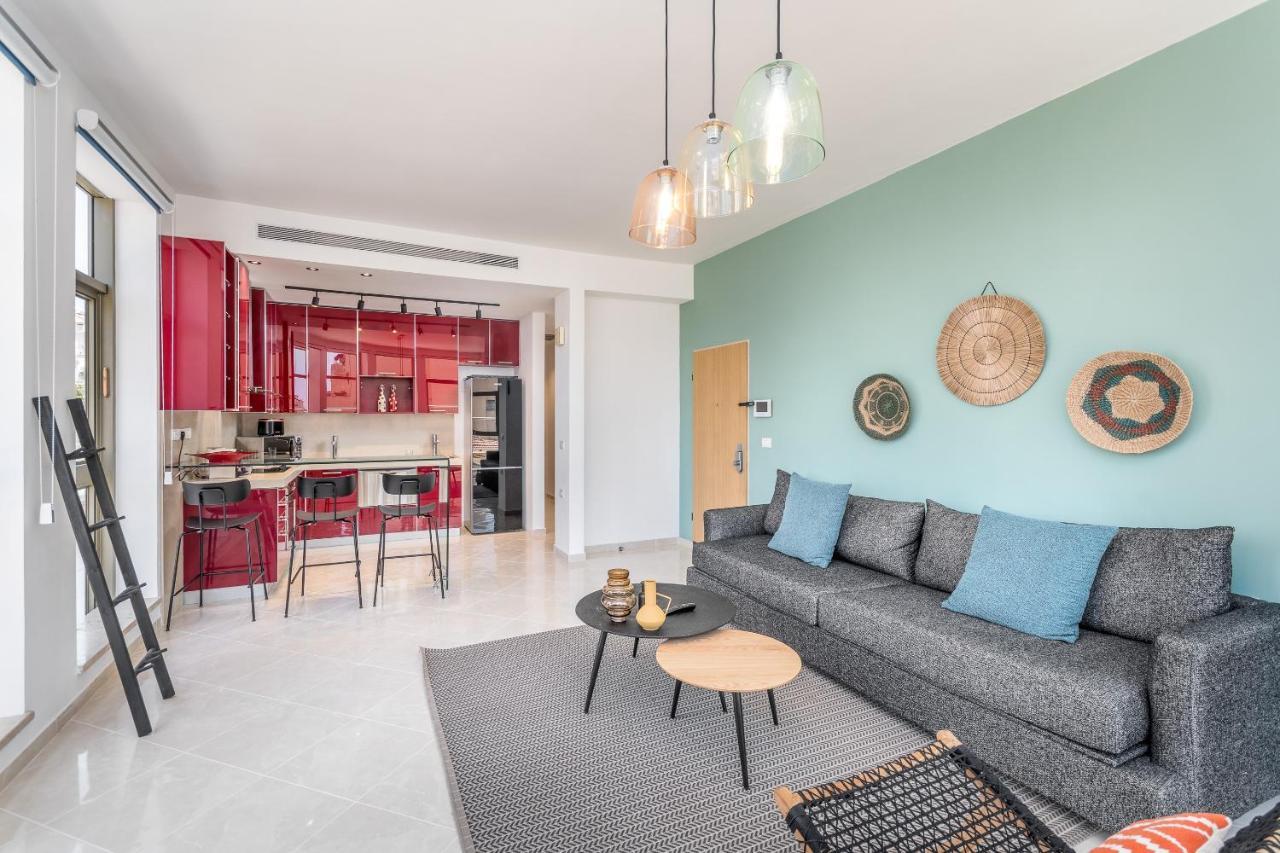 Superbe Apt Avec Terrasse Tres Proche De La Mer ! 텔아비브 외부 사진