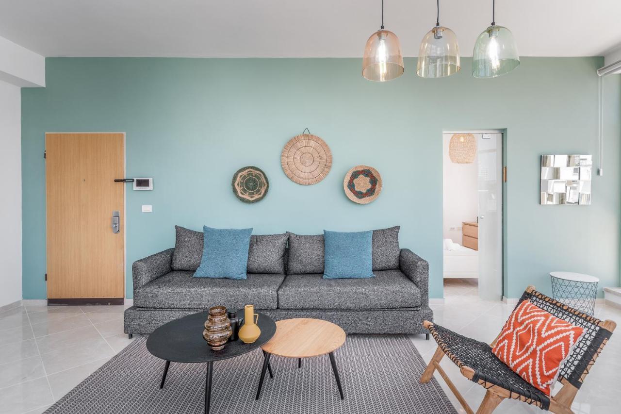 Superbe Apt Avec Terrasse Tres Proche De La Mer ! 텔아비브 외부 사진