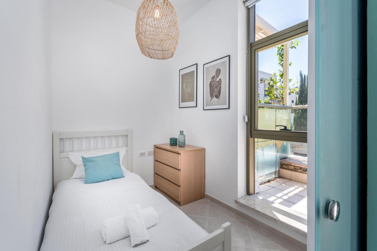 Superbe Apt Avec Terrasse Tres Proche De La Mer ! 텔아비브 외부 사진
